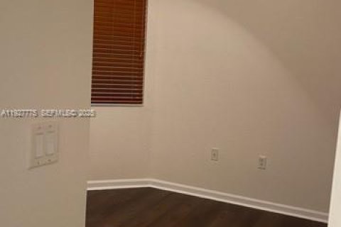 Copropriété à vendre à Doral, Floride: 3 chambres, 128.67 m2 № 1988113 - photo 13