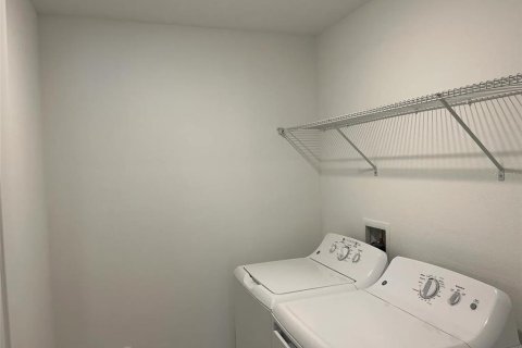 Снять в аренду виллу или дом в Сан-Антонио, Флорида 10 комнат, 239.69м2, № 2116562 - фото 18