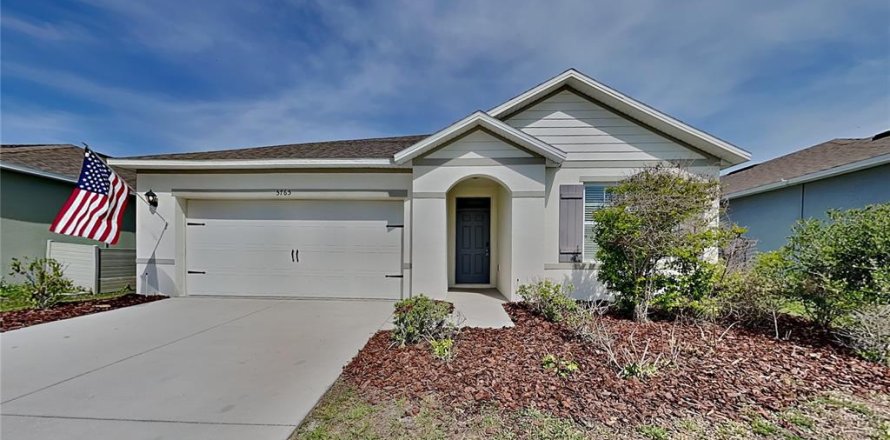 Casa en Lakeland, Florida 3 dormitorios, 155.33 m2 № 2112922
