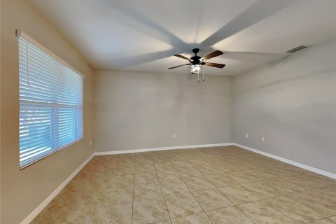 Casa en alquiler en Lakeland, Florida, 3 dormitorios, 155.33 m2 № 2112922 - foto 2