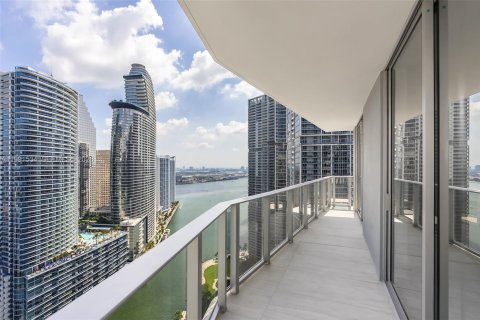 Condo in Miami, Florida, 2 bedrooms  № 2062409 - photo 5