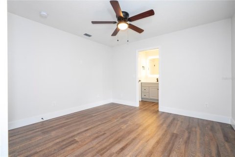 Casa en venta en Orlando, Florida, 3 dormitorios, 167.78 m2 № 2130826 - foto 21
