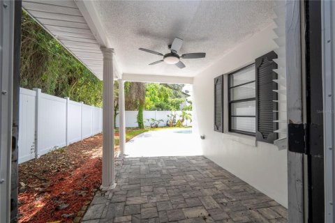 Casa en venta en Orlando, Florida, 3 dormitorios, 167.78 m2 № 2130826 - foto 8