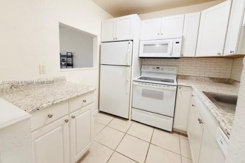 Copropriété à vendre à Lauderdale Lakes, Floride: 1 chambre, 61.5 m2 № 1688707 - photo 17