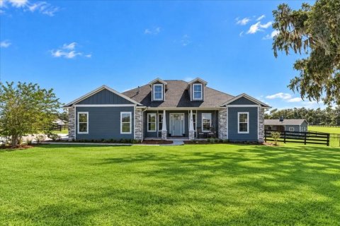 Casa en Ocala, Florida 4 dormitorios, 258.55 m2 № 2379457