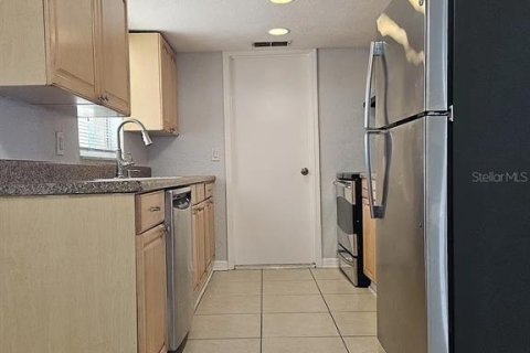 Casa en venta en Holiday, Florida, 2 dormitorios, 75.81 m2 № 2386239 - foto 3
