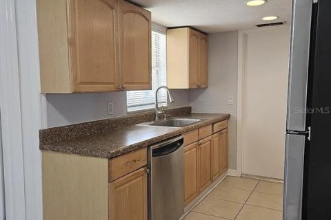 Casa en venta en Holiday, Florida, 2 dormitorios, 75.81 m2 № 2386239 - foto 2