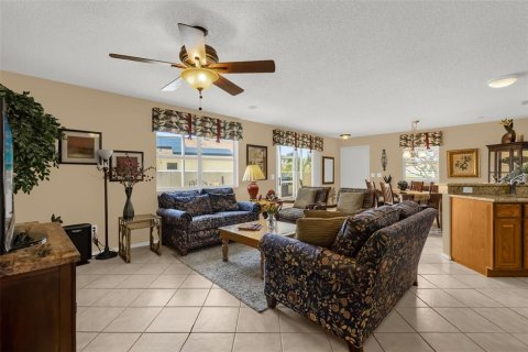 Villa ou maison à vendre à The Villages, Floride: 2 chambres, 106.19 m2 № 2314152 - photo 3