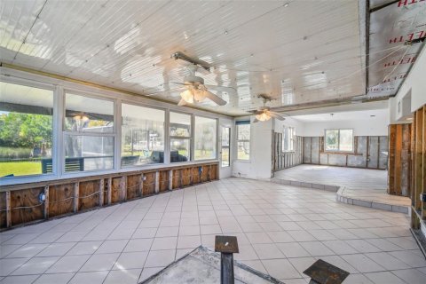 Casa en venta en Crystal River, Florida, 3 dormitorios, 175.59 m2 № 1517579 - foto 28