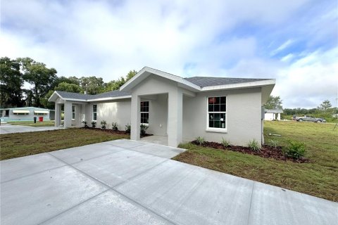 Appartement à Floral City, Floride 2 chambres, 86.4 m2 № 2358135