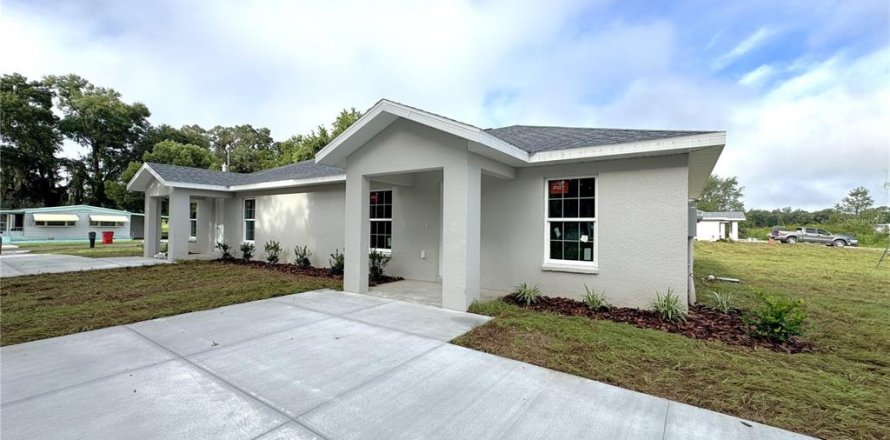 Appartement à Floral City, Floride 2 chambres, 86.4 m2 № 2358135
