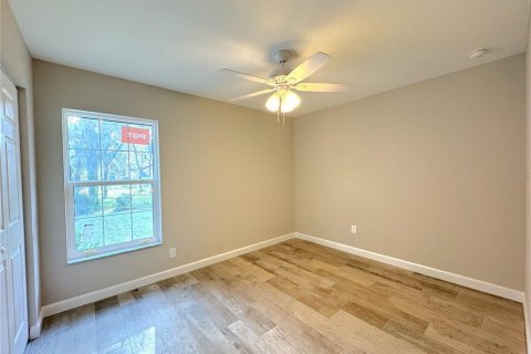 Appartement à louer à Floral City, Floride: 2 chambres, 86.4 m2 № 2358135 - photo 5