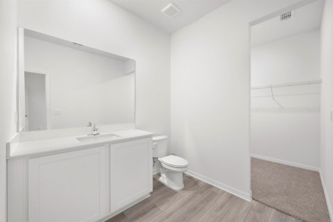 House in Port St. Lucie, Florida 3 bedrooms, 156.08 sq.m. № 2245612 - photo 9