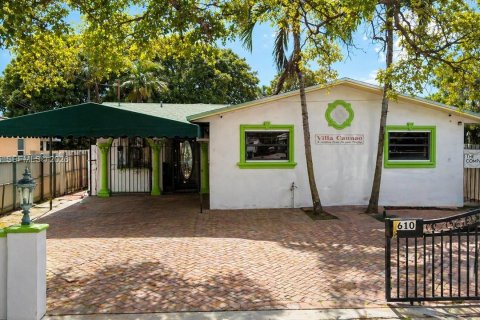 Villa ou maison à Miami, Floride 3 chambres, 219.44 m2 № 2088261