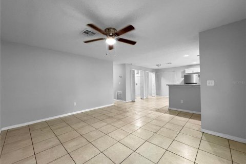 Villa ou maison à louer à Tampa, Floride: 3 chambres, 111.48 m2 № 2403175 - photo 7