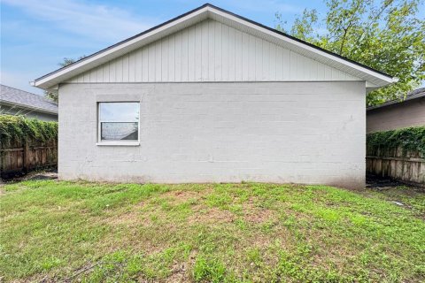 Villa ou maison à louer à Tampa, Floride: 3 chambres, 111.48 m2 № 2403175 - photo 16
