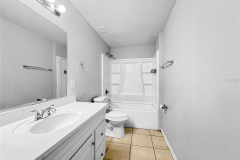 Villa ou maison à louer à Tampa, Floride: 3 chambres, 111.48 m2 № 2403175 - photo 14