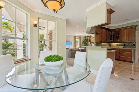 Casa en venta en Palmetto Bay, Florida, 6 dormitorios, 368.91 m2 № 2331308 - foto 19