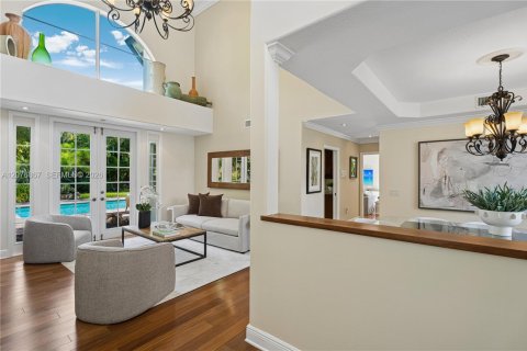 Casa en venta en Palmetto Bay, Florida, 6 dormitorios, 368.91 m2 № 2331308 - foto 4