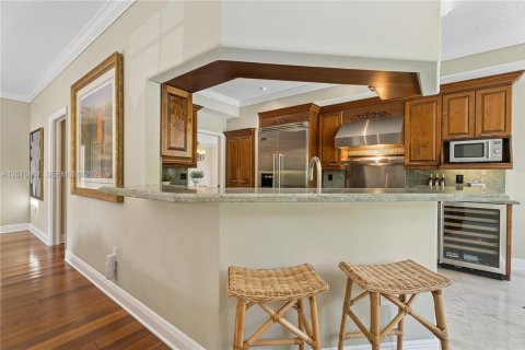 Casa en venta en Palmetto Bay, Florida, 6 dormitorios, 368.91 m2 № 2331308 - foto 21