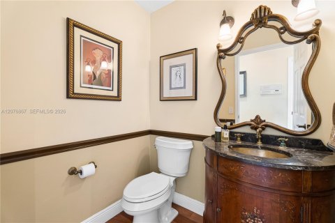 Casa en venta en Palmetto Bay, Florida, 6 dormitorios, 368.91 m2 № 2331308 - foto 26