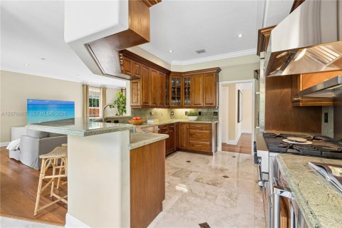 Casa en venta en Palmetto Bay, Florida, 6 dormitorios, 368.91 m2 № 2331308 - foto 20