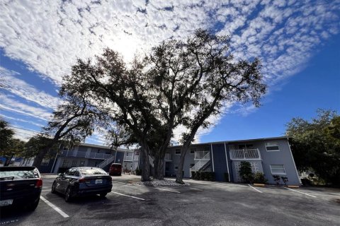 Appartement à Titusville, Floride 2 chambres, 65.96 m2 № 2386386