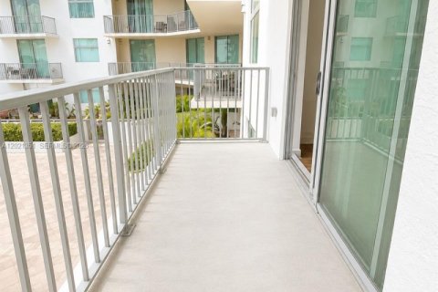 Condominio en venta en Hollywood, Florida, 2 dormitorios, 113.34 m2 № 2154199 - foto 14
