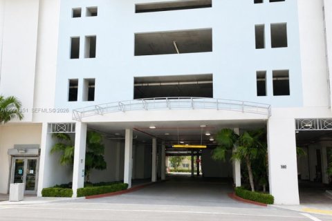 Condominio en venta en Hollywood, Florida, 2 dormitorios, 113.34 m2 № 2154199 - foto 13