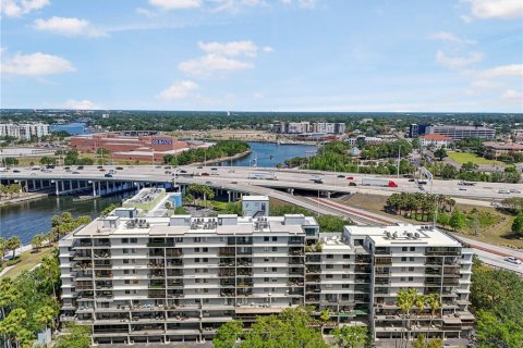 Copropriété à louer à Tampa, Floride: 2 chambres, 105.54 m2 № 1718221 - photo 23