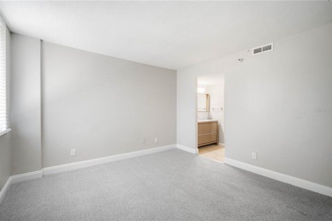 Copropriété à louer à Tampa, Floride: 2 chambres, 105.54 m2 № 1718221 - photo 17