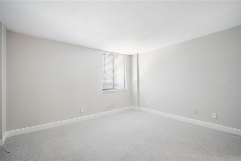 Copropriété à louer à Tampa, Floride: 2 chambres, 105.54 m2 № 1718221 - photo 16