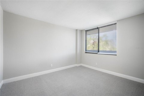 Copropriété à louer à Tampa, Floride: 2 chambres, 105.54 m2 № 1718221 - photo 13