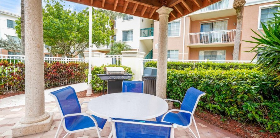 Condominio en Palm Beach Gardens, Florida, 1 dormitorio № 1182701