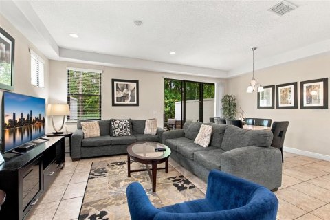 Touwnhouse à vendre à Davenport, Floride: 4 chambres, 191.38 m2 № 2406620 - photo 9
