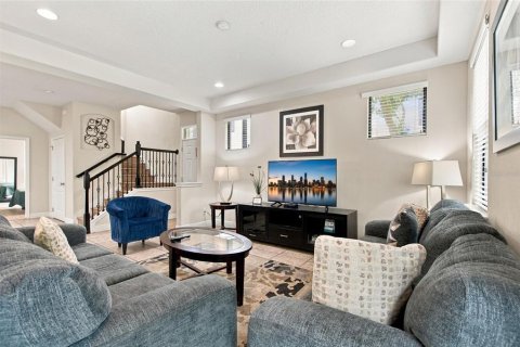 Touwnhouse à vendre à Davenport, Floride: 4 chambres, 191.38 m2 № 2406620 - photo 11