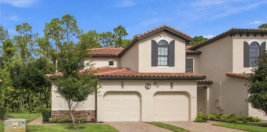 Touwnhouse à Davenport, Floride 4 chambres, 191.38 m2 № 2406620