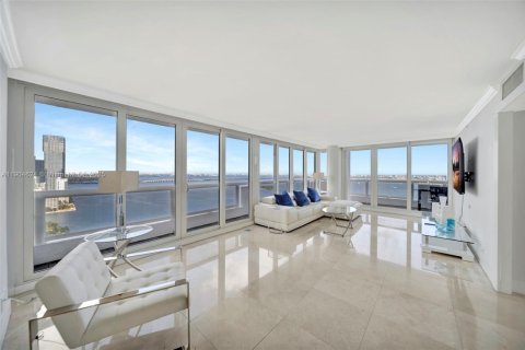 Снять в аренду кондоминиум в Майами, Флорида 2 спальни, 159.51м2, № 1963473 - фото 20