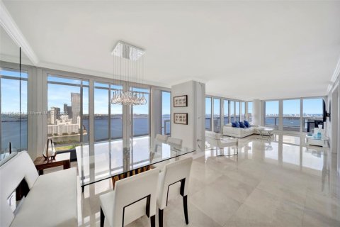 Снять в аренду кондоминиум в Майами, Флорида 2 спальни, 159.51м2, № 1963473 - фото 22