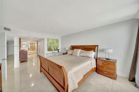 Снять в аренду кондоминиум в Майами, Флорида 2 спальни, 159.51м2, № 1963473 - фото 6