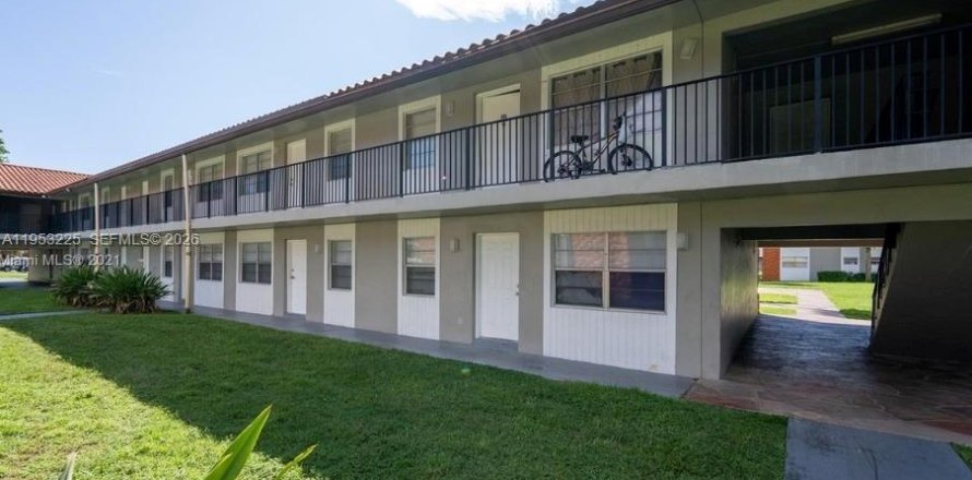 Condo à North Lauderdale, Floride, 1 chambre  № 2056103
