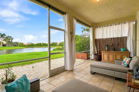 Casa en venta en Port St. Lucie, Florida, 2 dormitorios, 125.33 m2 № 2362746 - foto 3