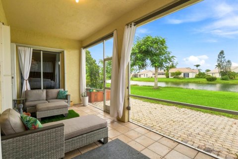 Casa en venta en Port St. Lucie, Florida, 2 dormitorios, 125.33 m2 № 2362746 - foto 18