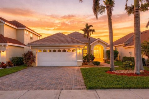 Casa en venta en Port St. Lucie, Florida, 2 dormitorios, 125.33 m2 № 2362746 - foto 2