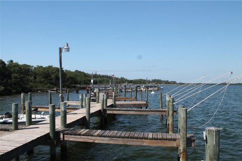 Condo in Placida, Florida, 2 bedrooms  № 251548 - photo 12