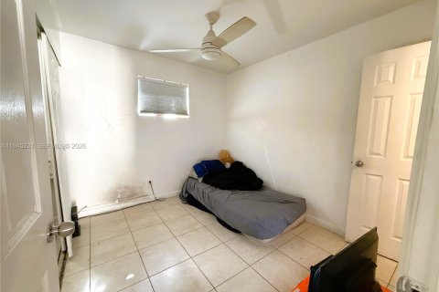 Propiedad comercial en venta en Fort Lauderdale, Florida, 168.15 m2 № 2001767 - foto 13