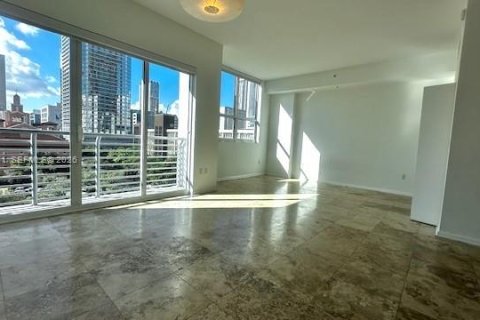 Condominio en alquiler en Miami, Florida, 1 dormitorio, 60.48 m2 № 2054358 - foto 13