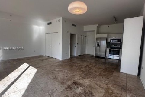 Condominio en alquiler en Miami, Florida, 1 dormitorio, 60.48 m2 № 2054358 - foto 18