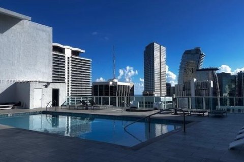 Condominio en alquiler en Miami, Florida, 1 dormitorio, 60.48 m2 № 2054358 - foto 26