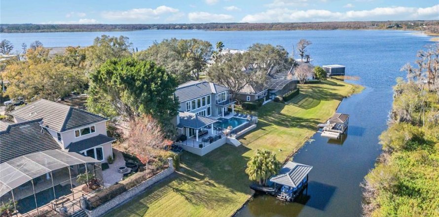 Casa en Orlando, Florida 4 dormitorios, 418.06 m2 № 1541585